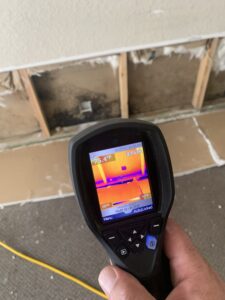 thermal imaging camera showing water and mold